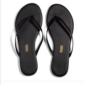 TKEES Flip Flop Sandals in Black NWOT Size 8